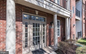 Building Photo - 4191 Lochleven Tr