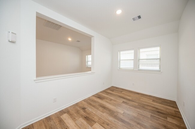 Foto del edificio - 42514 Summer Crst Rd