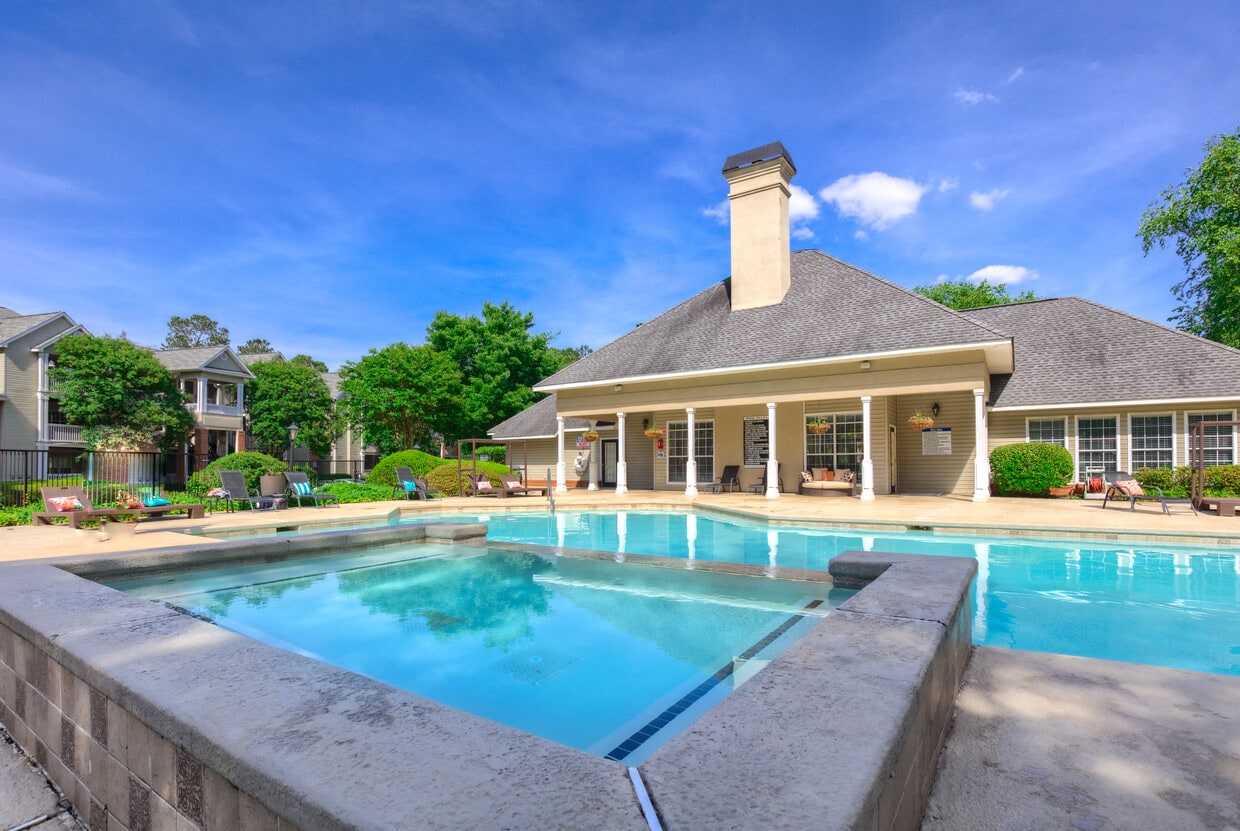 Foto principal - Estates at Barrington