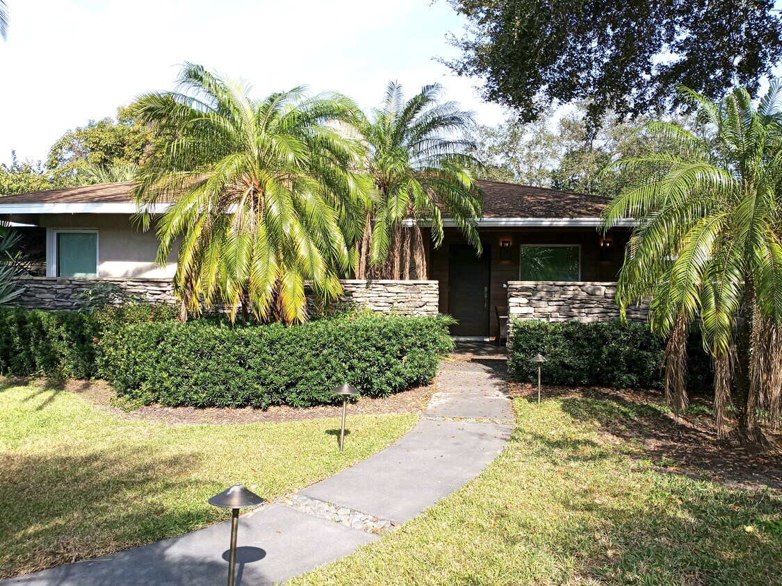 1399 Harbor Dr, Sarasota, FL 34239 House Rental in Sarasota, FL