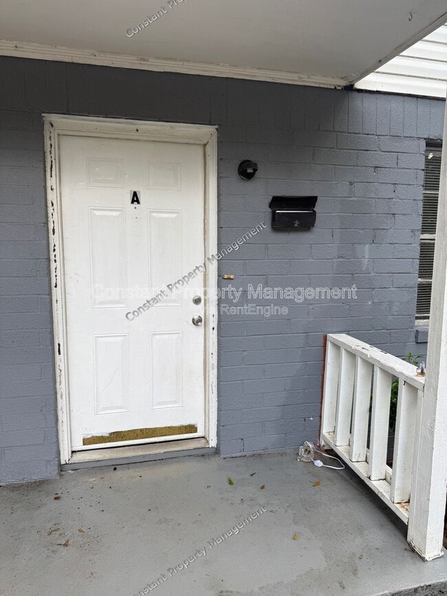 Foto del edificio - 929 Magnolia Dr