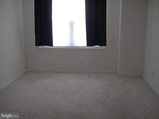 Building Photo - 1200 Braddock Pl