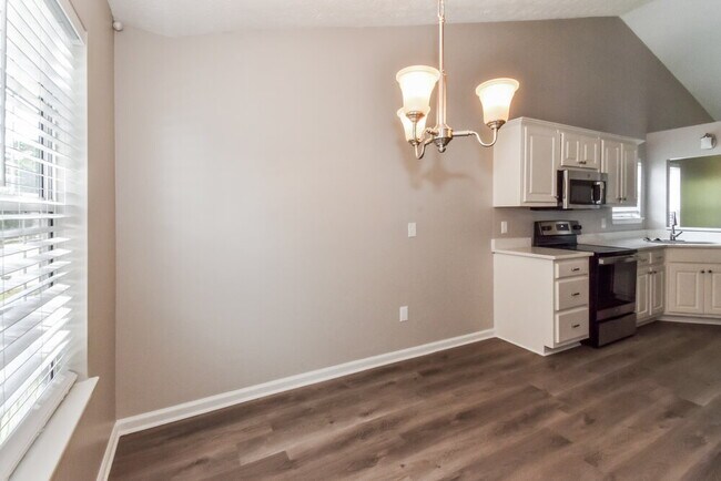 Building Photo - 11752 Spring Lake Way