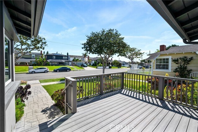 Foto del edificio - 413 N Paulina Ave