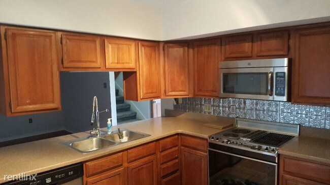 Foto del edificio - 3 br, 2 bath Condo - 4123 Loire Dr. B Unit B