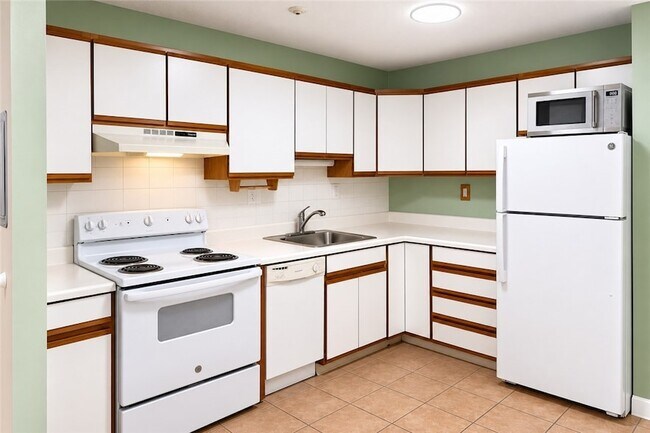 Foto del edificio - 728 Beverage Hill Ave