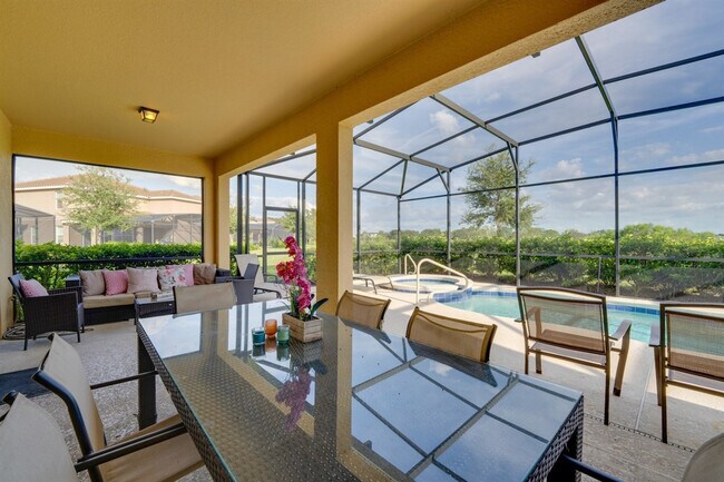 Foto del edificio - 8004 Oak Shadow Ct