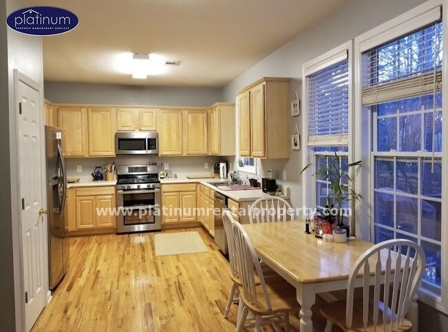 Foto del edificio - 2916 Wintercrest Dr