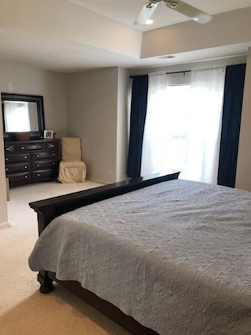 Foto del edificio - 347 Emerald Ln