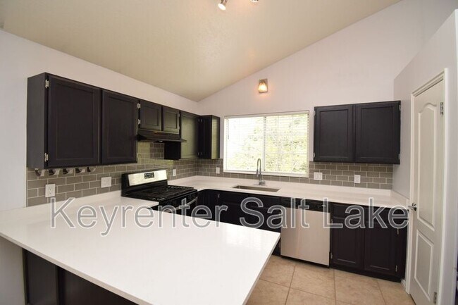 Foto del edificio - 572 E Thatcher Way