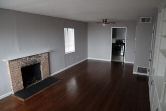 Building Photo - 6518 Outlook Ave