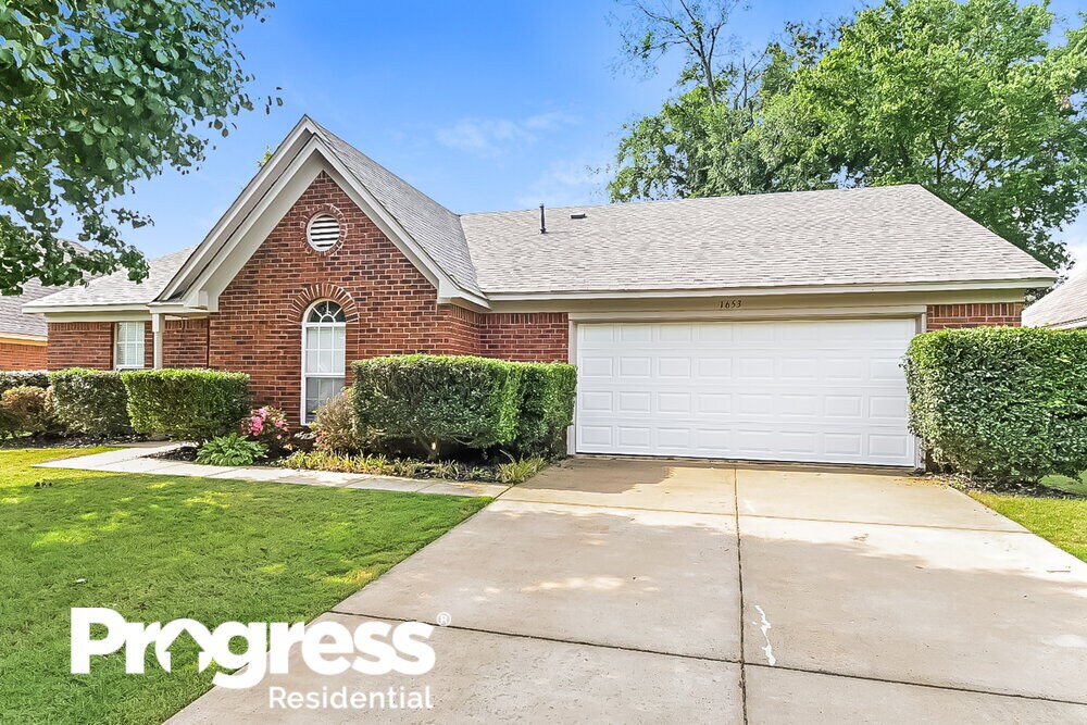 1653 Saddle Ln, Southaven, MS 38671 House Rental in Southaven, MS