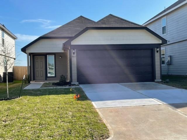 Primary Photo - 2511 Steelhead Dr