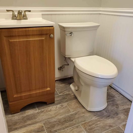New half bath - 573 S Springfield Ave