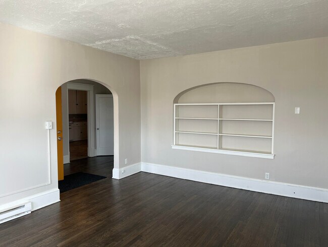 Foto del edificio - 1444 Woodland Ave NW