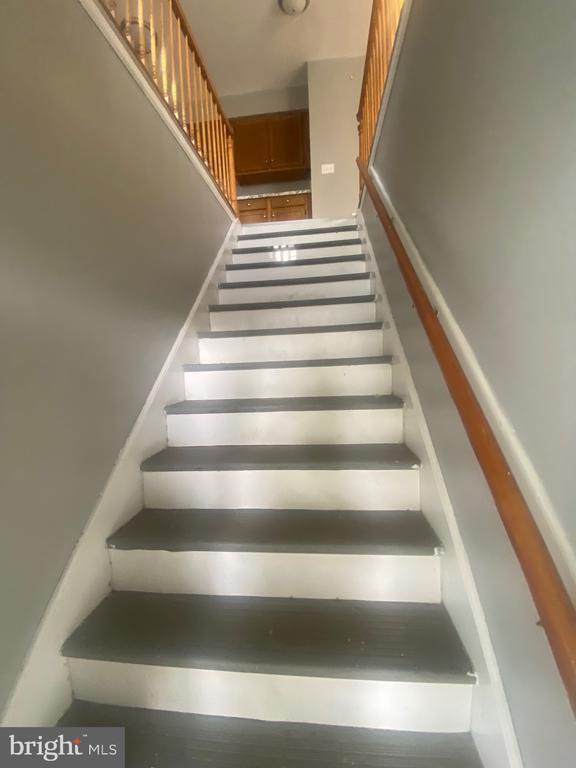 Foto del edificio - 880 W Oak St