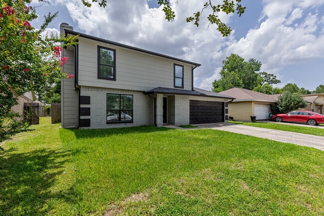 Photo - 12223 Kingslake Forest Dr House