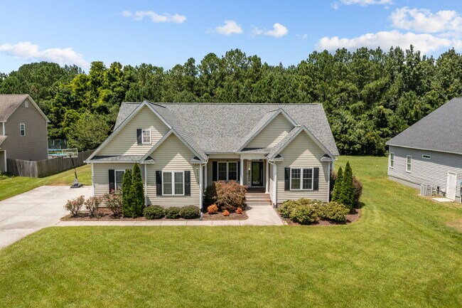 Building Photo - 541 Park Meadows Dr
