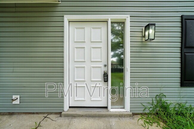 Foto del edificio - 5081 Holly Farms Dr