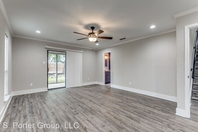 Building Photo - 4 br, 2.5 bath House - 9002 Brickwood