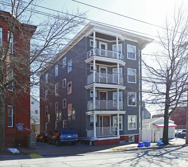 Building Photo - 106 Cumberland Ave