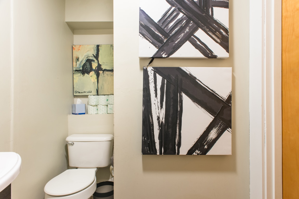 *Pictures are representative samples of the advertised unit. In some cases, the actual units you tou - 417 Hanover St