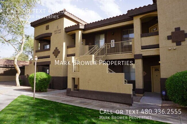 Foto del edificio - 10136 E Southern Ave