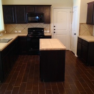 Foto del edificio - 530 Creekside Cir
