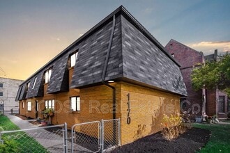 Building Photo - 1170 Bryden Rd