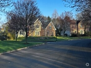 Building Photo - 1067 Treeline Dr