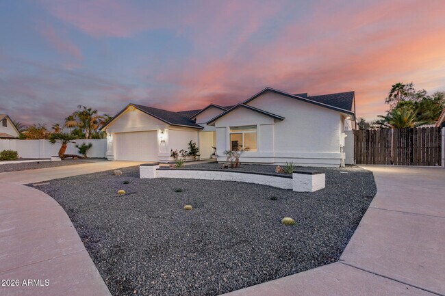 Foto del edificio - 4039 E Morrow Dr