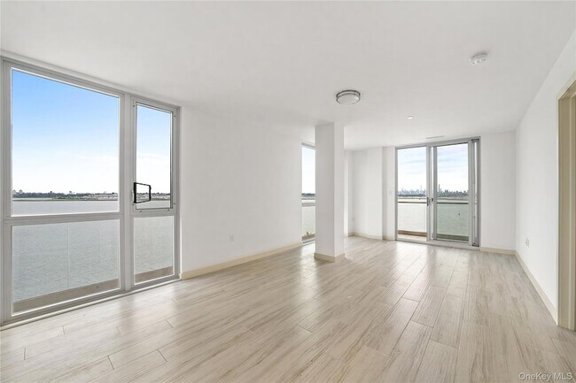 Foto del edificio - 109-09 15th Ave