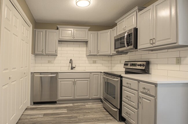 Foto del edificio - 6905 E 112th St