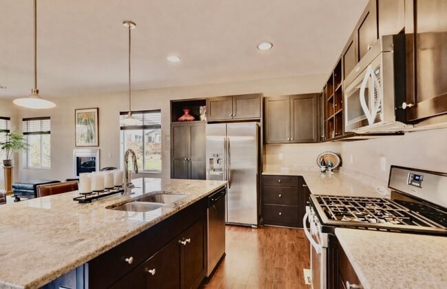 Building Photo - 14018 Pastel Ln