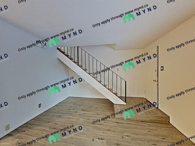 Foto del edificio - 435 Pine Meadows Dr