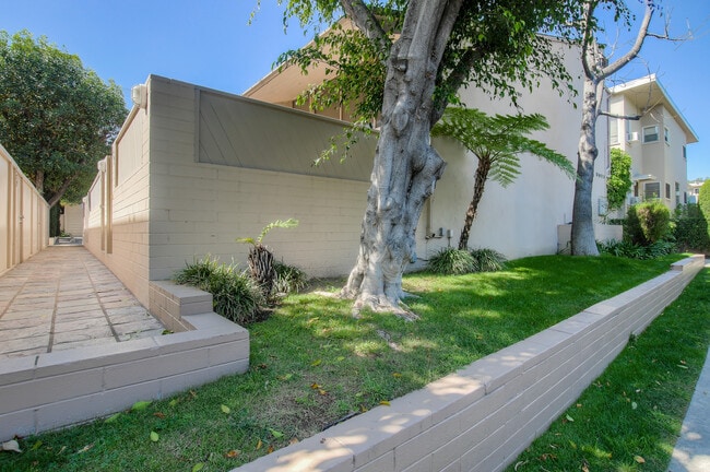 Foto del edificio - 273 S Church Ln