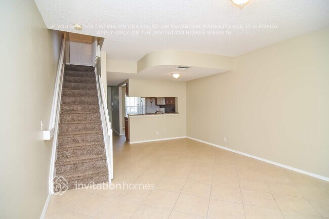 Foto del edificio - 16648 Hemingway Dr