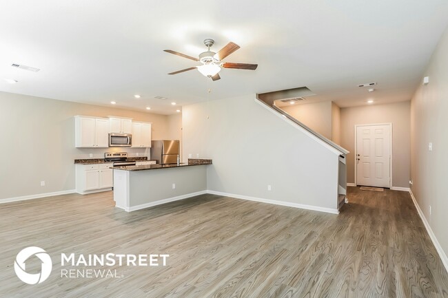 Building Photo - 26119 Hals Dr
