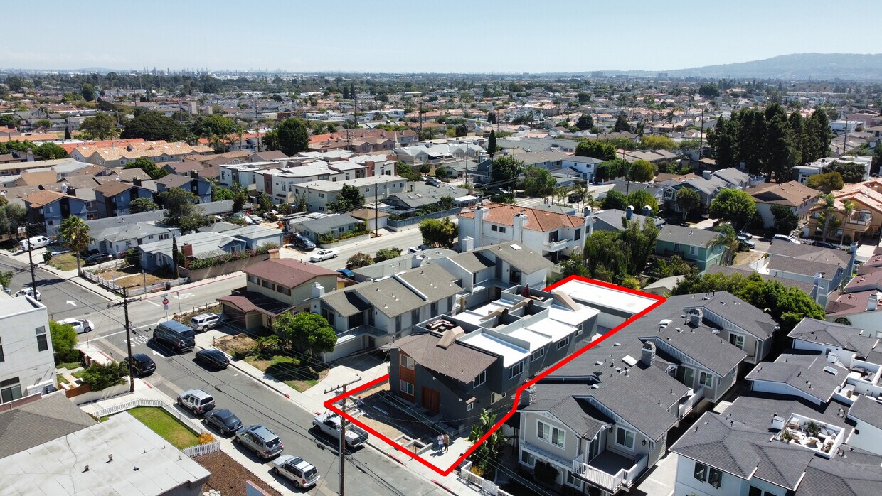 2118 Carnegie Ln, Redondo Beach, CA 90278 Apartments in Redondo Beach