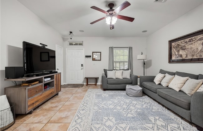 Foto del edificio - 2606 Las Brisas St