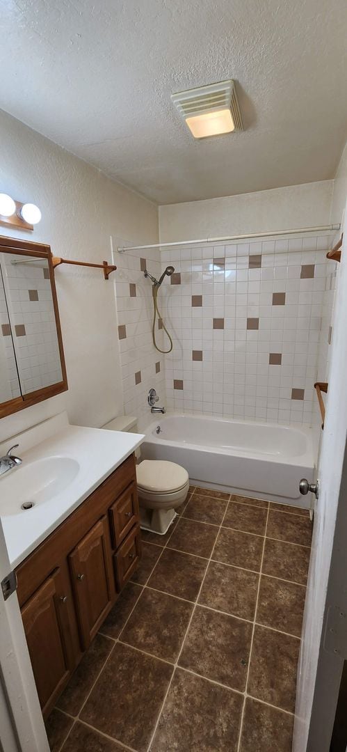 Building Photo - 401 N Mumford St