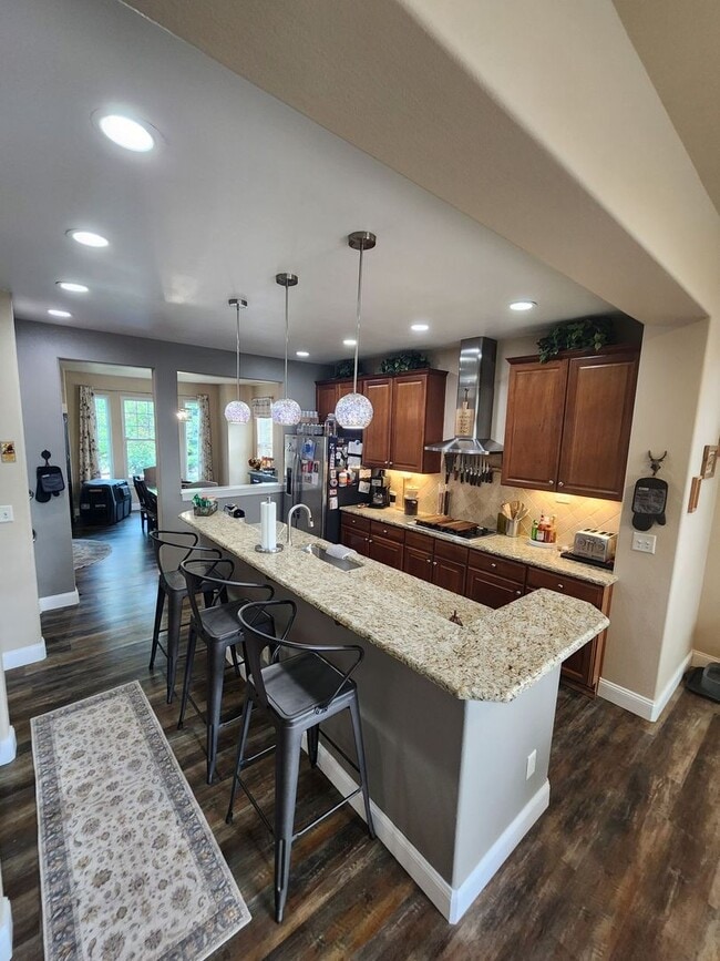 Building Photo - Beautiful Home in Pine Creek
