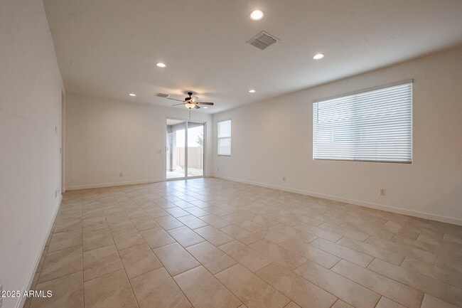 Building Photo - 17356 W Smoketree Dr