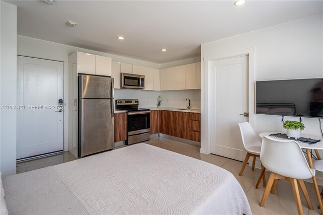 Foto del edificio - 924 Marseille Dr