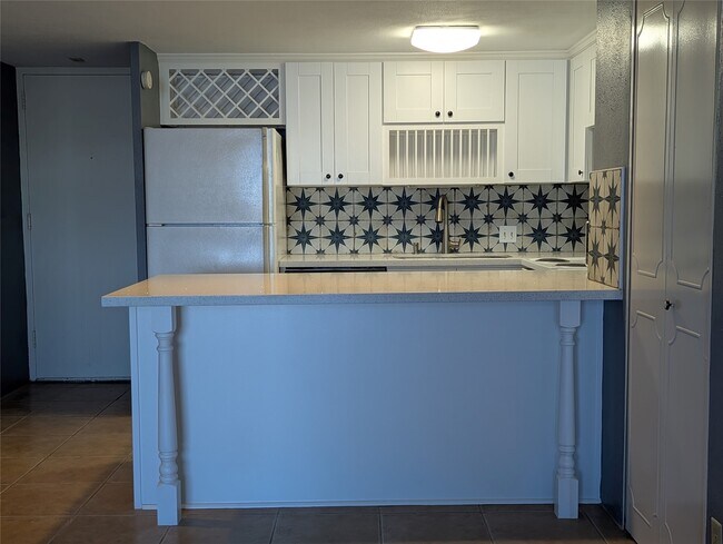 Foto del edificio - 7520 Hornwood Dr