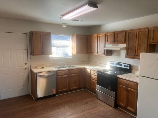 Foto del edificio - 350 S Davis St