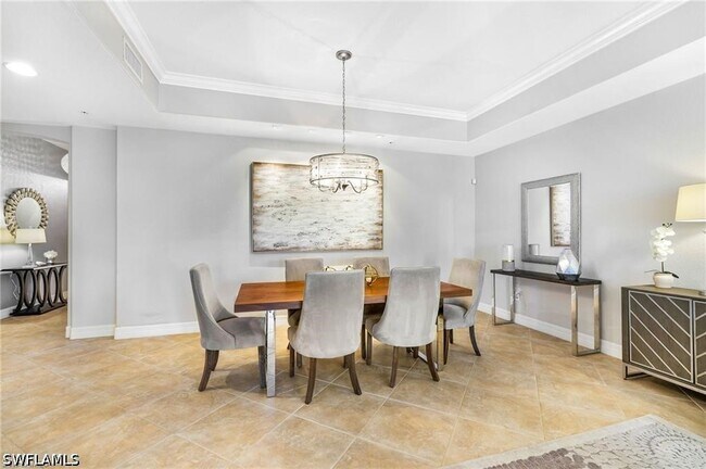 Building Photo - 10731 Mirasol Dr