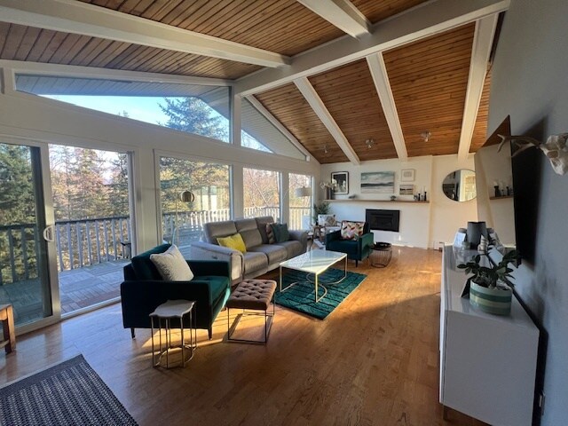 Foto del edificio - 2125 Dahl Ln