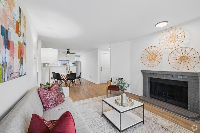 2BR, 1BA - 870SF - Living Room - ReNew Water's Edge