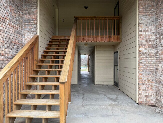 Foto del edificio - 2009 Waterfront Dr N